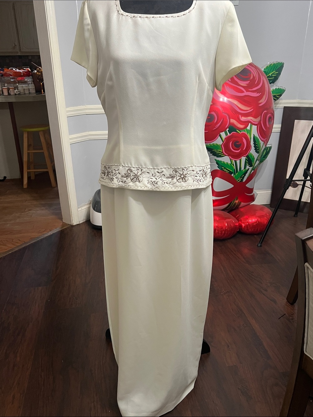 Jessica Howard Ivory Beaded Dress